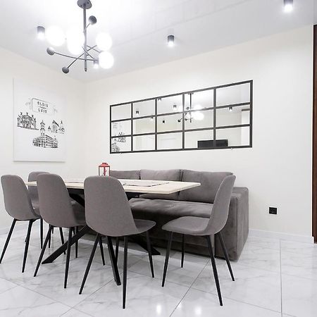 דירות Luxury Nest Lviv Center מראה חיצוני תמונה