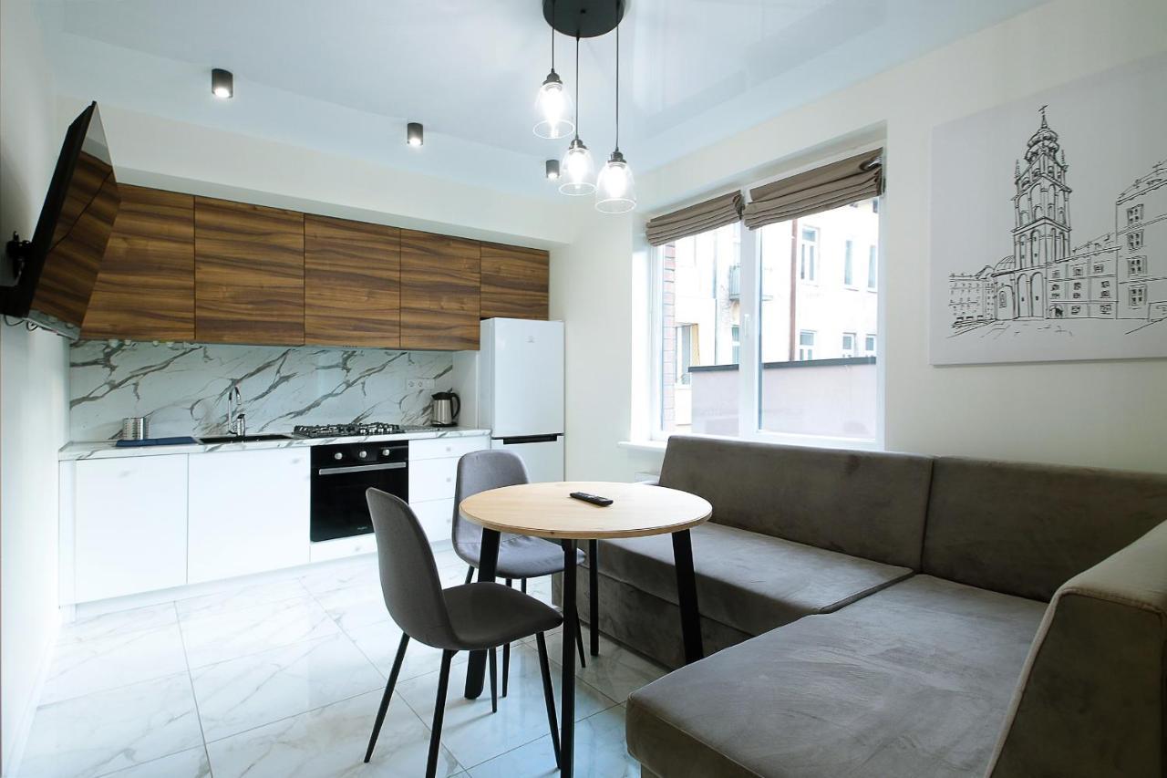 דירות Luxury Nest Lviv Center מראה חיצוני תמונה