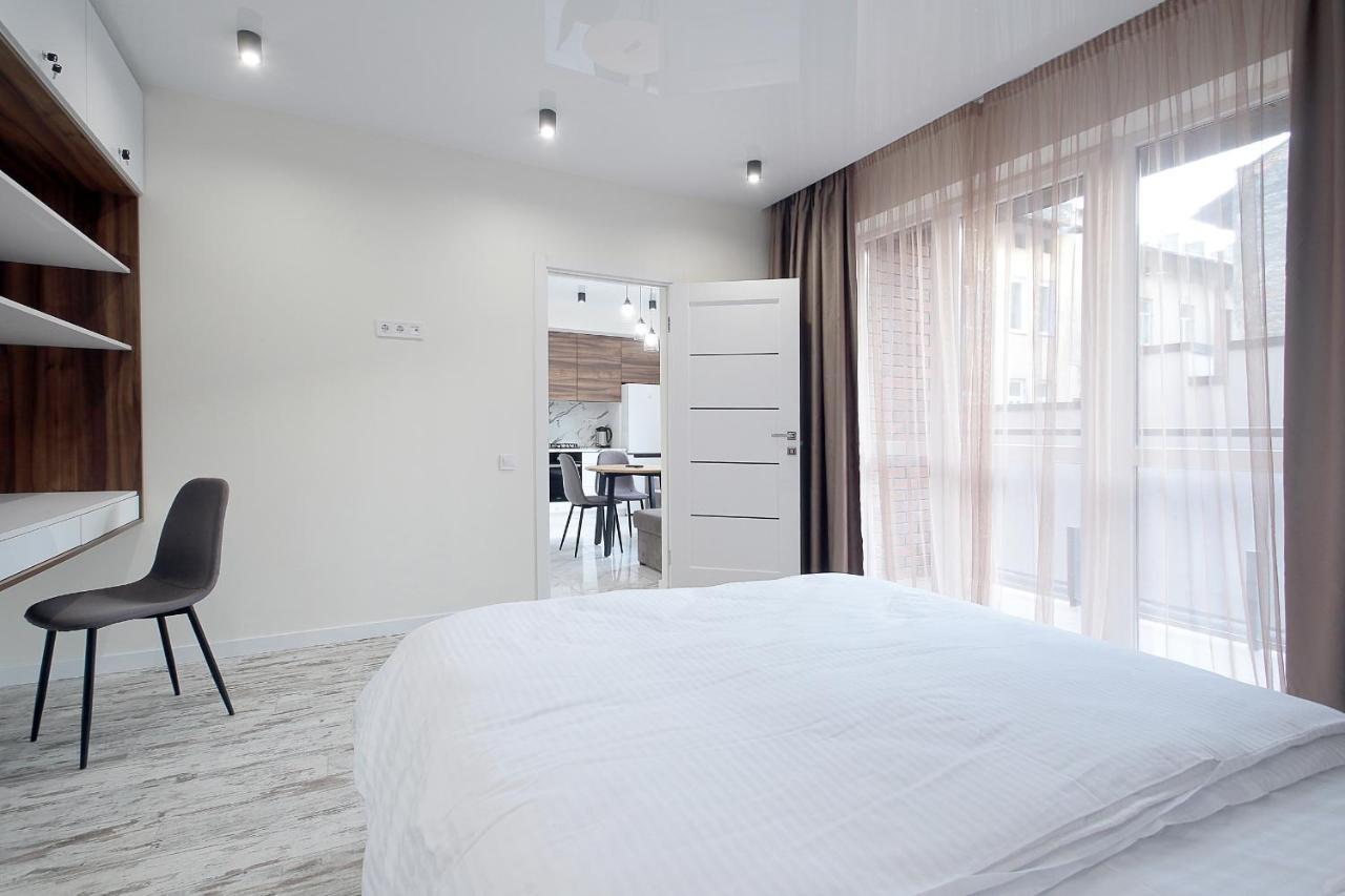 דירות Luxury Nest Lviv Center מראה חיצוני תמונה