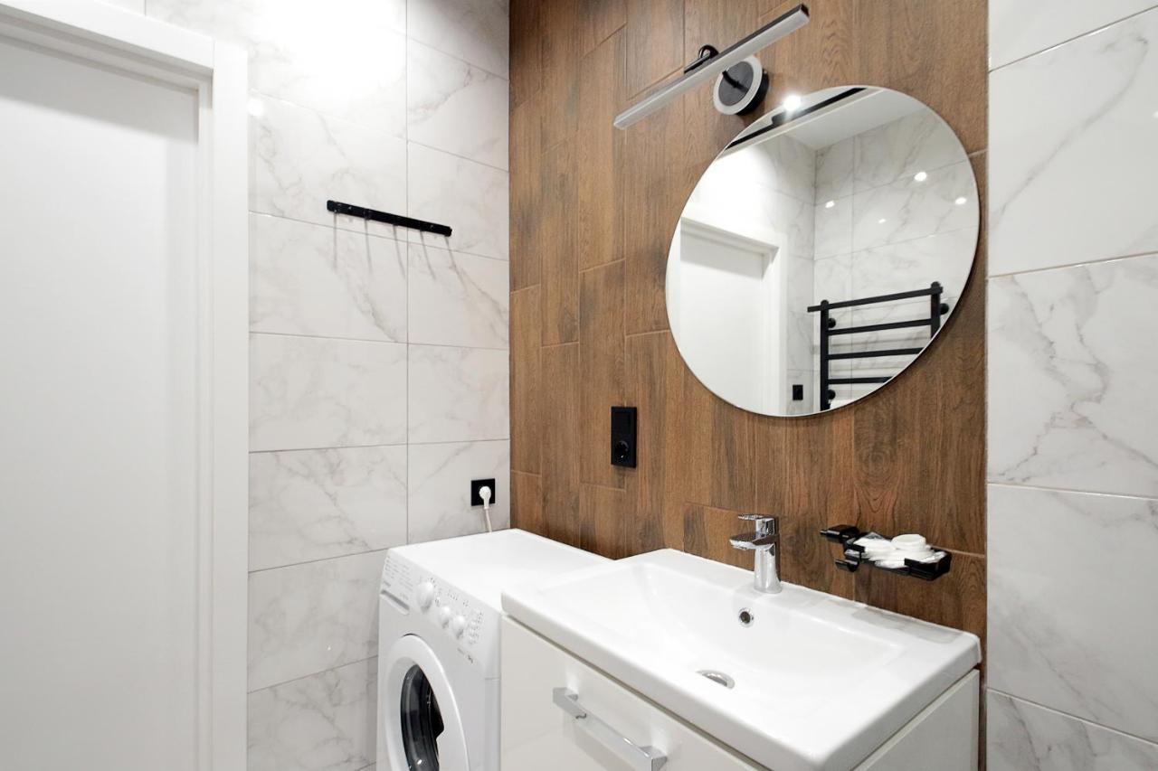 דירות Luxury Nest Lviv Center מראה חיצוני תמונה